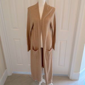 Savvi camel colored long sweater tunic/cardigan. Worn 1x. Like New. Beautiful